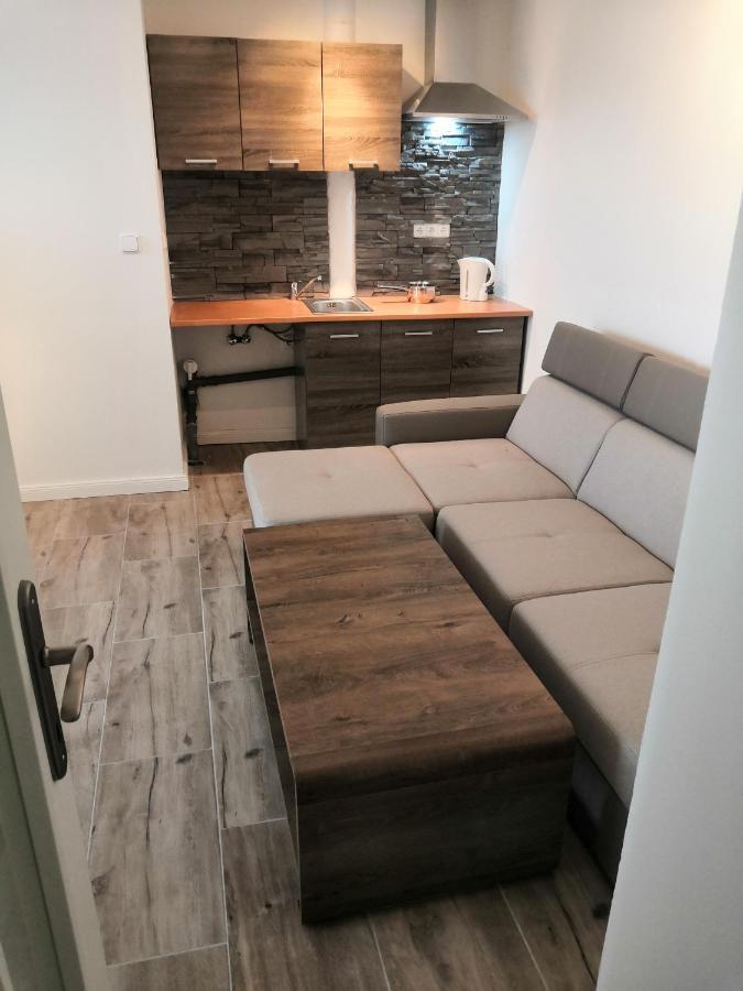 Vehlovice Apartments Melnik Bagian luar foto